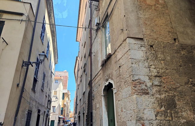 Via Medaglie D oro 73 - Albenga - Foto 52