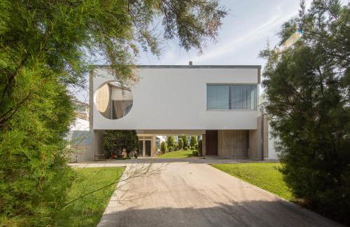 AG Villa Razo Luxury en primera linea con piscina - Foto 8