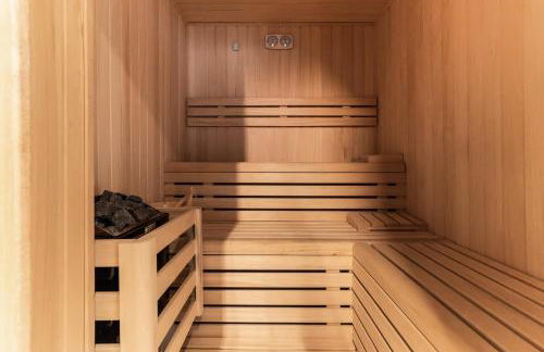 Lusciano - 2 bedrooms, pool and gym in Almagro - Photo 4