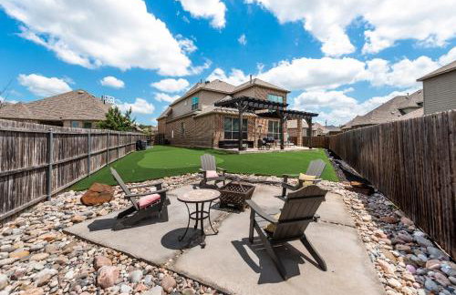 Iron & Ivy 5BR5BA Sleeps 12 - Foto 6