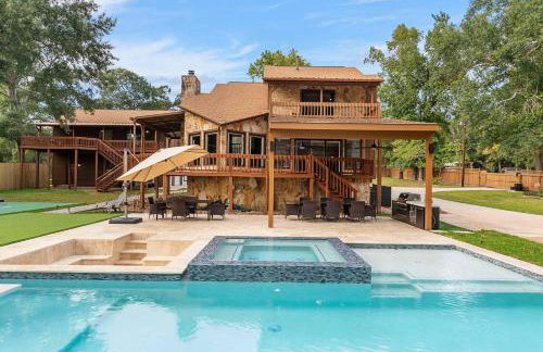 Pickleball & mini-golf, Pool/Spa, Epic Gameroom! - Photo 34