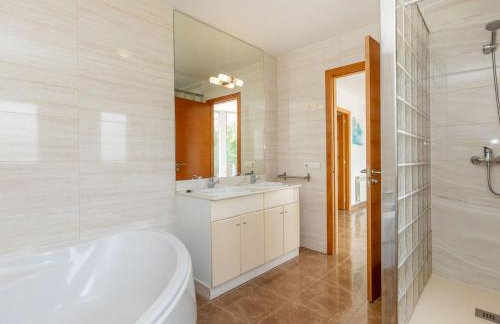 Villa Gaudí by Interhome - Photo 31