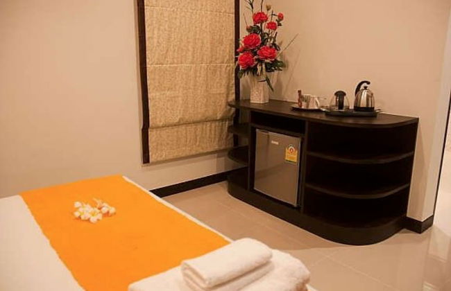 4 Bedroom Private Bali Style Villa HH1 - Photo 2