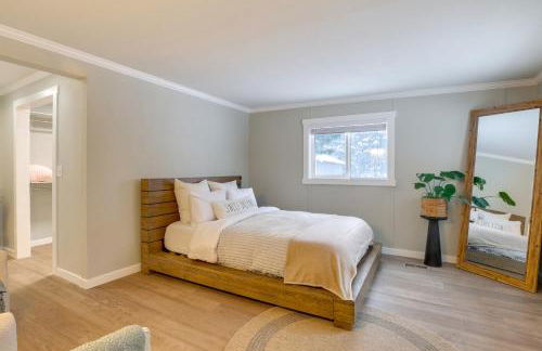 Yakima Riverfront Retreat! Cozy Cascades Cabin - Foto 12