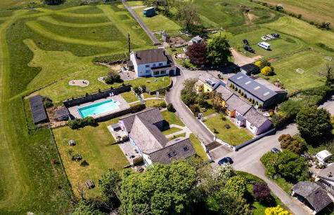 Trenewydd Farm Holiday Cottages - Foto 17