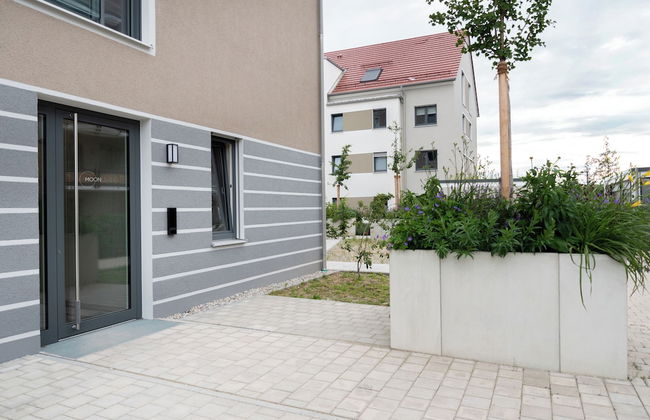 MOONLIVING Boutique Apartments - Photo 47