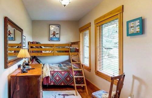 The Glen House -9 Bdrm Estate Sleep 26 Movie Theater,Pool,Golf,Ski - Foto 60