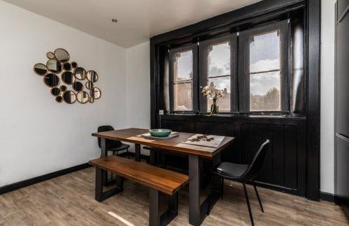 Locksbrook Lodge - Hot Tub - Spacious Outdoor Space - Photo 14