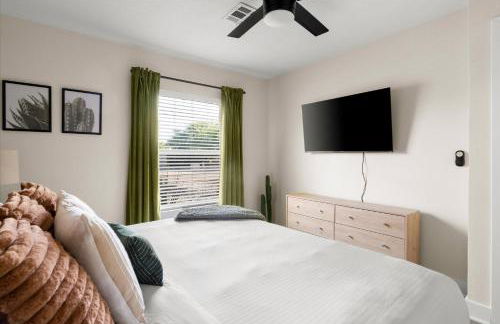 Pickleball Court~ Hot Tub & Pool~ Mini Golf~Games - Foto 38