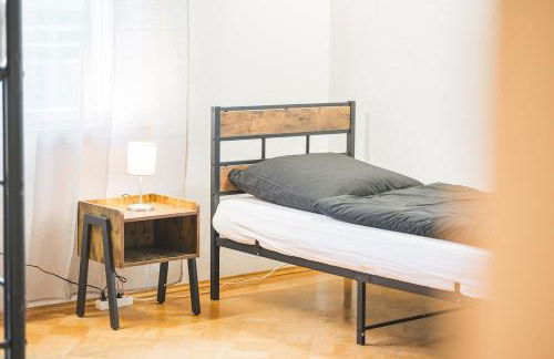 OF01 Große Wohnung - 3 Schlafzimmer mit 8 Einzelbetten - LS Crewcomfort - weitere Unterkünfte für Monteure und Handwerker verfügbar - Foto 1