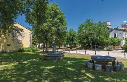 Lovely Home In Radetici With Wifi - Foto 34