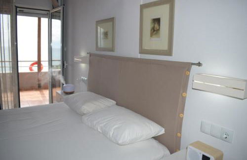 Alexandros Beachfront Apartments near Petalidi with Private Sunbeds & Sea View - Foto 46