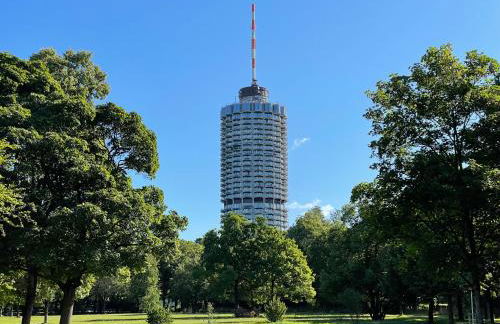 UNiQE - SKY-TV - 23 OG - Stadtblick - Kongress - Foto 3