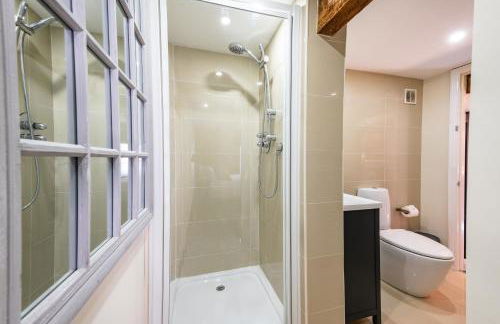 Stylish central 6 bedroom converted Granary - Foto 80