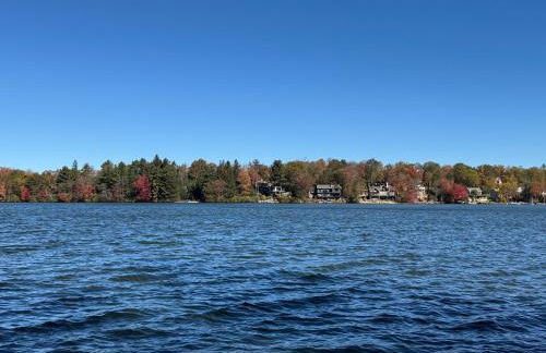 Lakefront Cabin with Hot Tub, Views & Fireplace - Foto 43