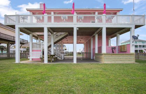 Beach Front Cottage with Beautiful Ocean Views! - Foto 19