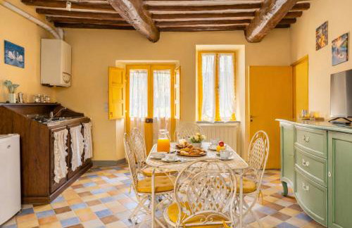 Lago Trasimeno - Casa del Pescatore - Storica Dimora nel centro di San Feliciano - Bici e Piscina convenzionata - Foto 6