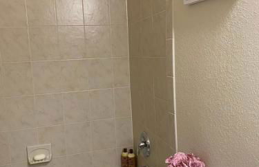 Peaceful Pool House - Foto 21