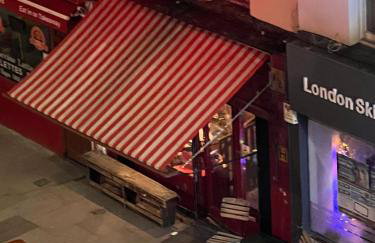 Exceptional 2-Floor Central London Escape - Sleeps Up to 10 with Skyline Terrace - Foto 27