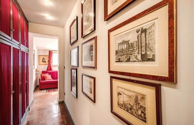 Wonderful Apartment With Balcony In Piazza Margana - Foto 7