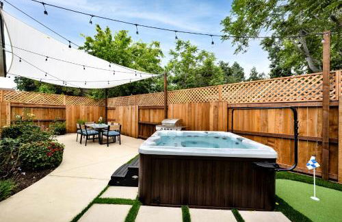 Retro Cottage, Hot Tub, Putting Green, walk to all - Foto 1