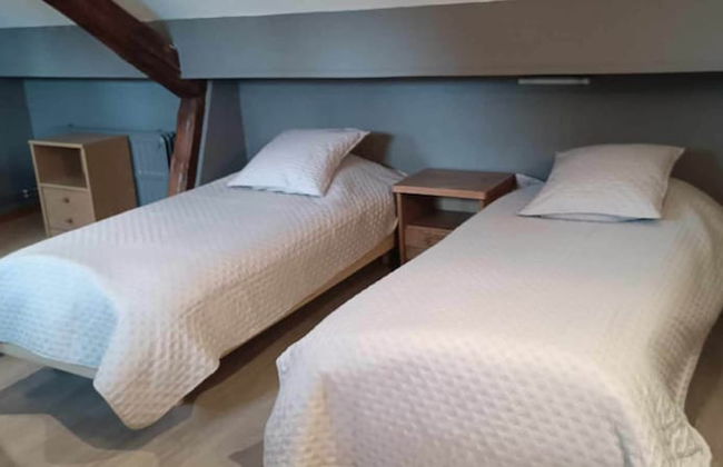 Pretty House in the Ardennes With Swimming Pool & Games Room - Photo 10