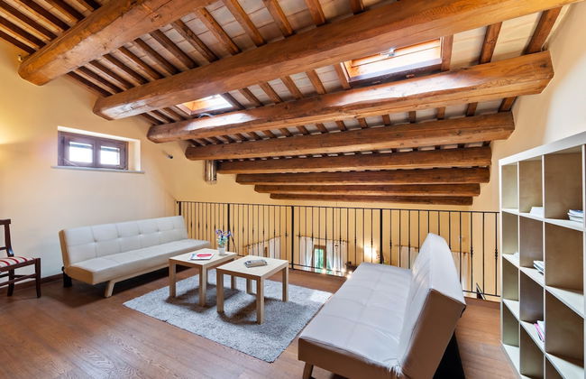 Beautiful Villa in Belforte All'isauro With Swimming Pool - Foto 48