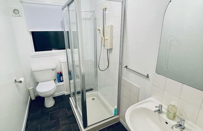 Modern 2 Bedroom Apartment With Free Parking - Foto 6