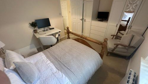 Cosy 2 Bed House near Birmingham Airport & NEC - Foto 4