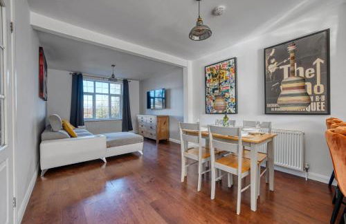 2 Bedroom Bungalow with Garden and Parking - Foto 33