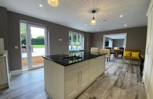 Luxury house with pool and hot tub - sleeps 16 - Foto 33