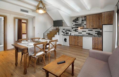 El Portal de Alquezar - Photo 26