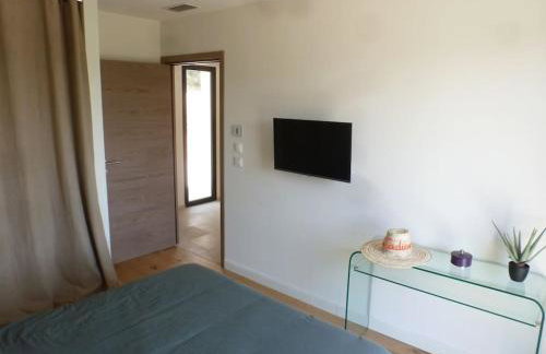 VillaCadière Vue Mer et Vignes Piscine à débordement - Foto 7