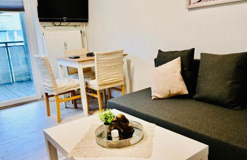 Holiday Home Cologne with Balkon - near KölnMesse - temporary living- - Foto 7