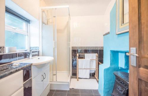 2 Lion Cottages, Knodishall - Foto 5