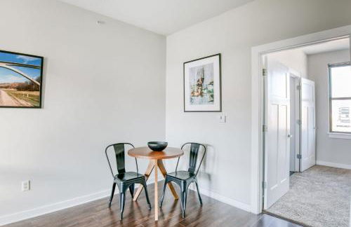 CozySuites Music Row Refined 1BR with free parking - Foto 18