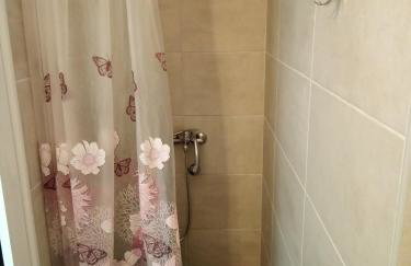 Almira Ghouse - Foto 16