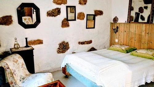 Maison sans mitoyenneté 760 m d'altitude pour 6 personnes sur grand terrain non clos - Foto 5