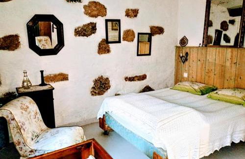 Maison sans mitoyenneté 760 m d'altitude pour 6 personnes sur grand terrain non clos - Foto 5