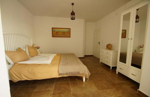 Villa Ludilo mit 4 Apartments in Poljica - Marina bei Trogir Split - Photo 35