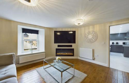 Charming 3 Bedroom Home in the Heart of Stanhope - Photo 5