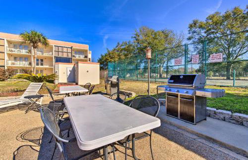 Biloxi Condo with Pool Access - Steps to Beach! - Photo 32