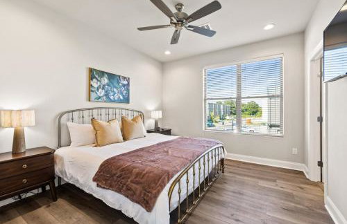 NEW-Upscale-EnSuites-King Bds-Fast WiFi-Quiet Area - Foto 16