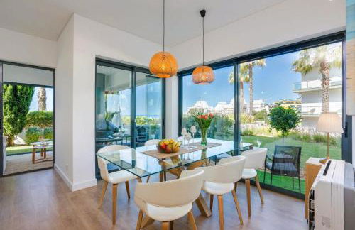 Cavalo Preto Beach Residence with Garden & Pool - Foto 3