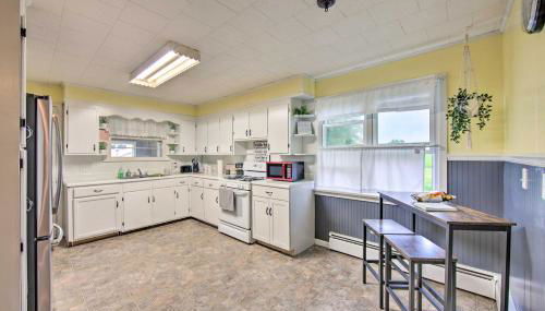 Quiet Elizabethville Home with Fire Pit and Views - Foto 4