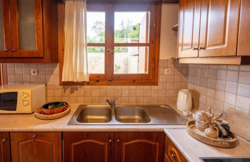 Mountain View Villa, by the Pool,Aris - Foto 24