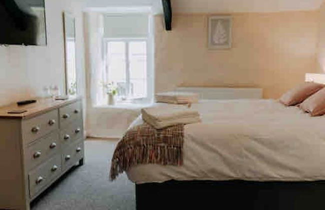 1 Courtyard Cottage With hot tub and Walled Garden - Foto 13