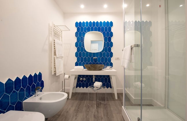 Diamond Suite - Photo 40