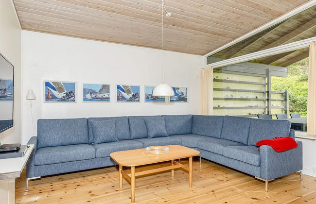 6 Person Holiday Home on a Holiday Park in Hanstholm - Foto 3