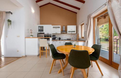 New! Holiday Home Tina with pool - Foto 15